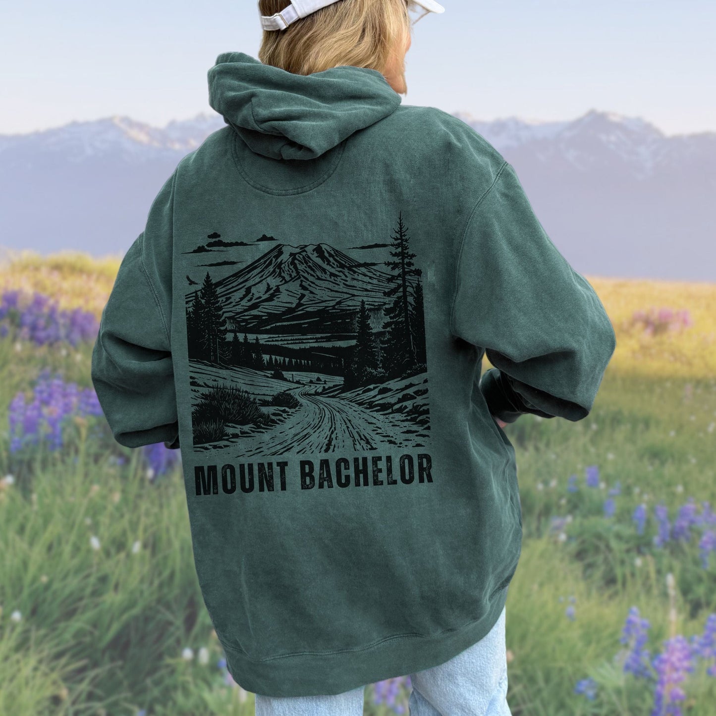 Mount Bachelor, Oregon, Back Design, Vintage Style Hoodie