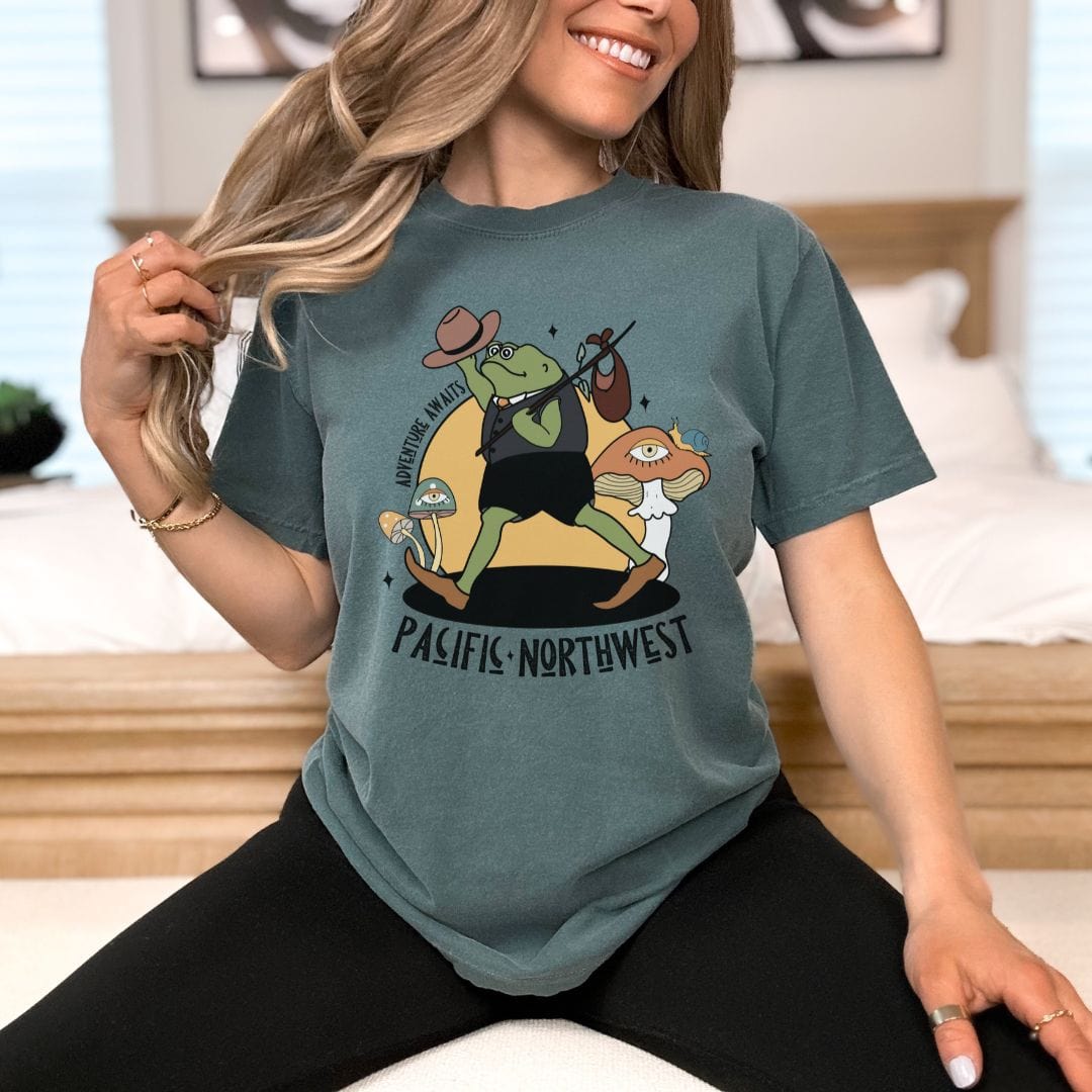 PNW Adventure Frog, Vintage Style Tee