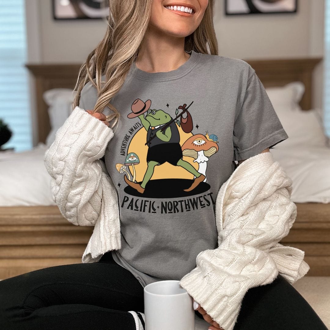 PNW Adventure Frog, Vintage Style Tee