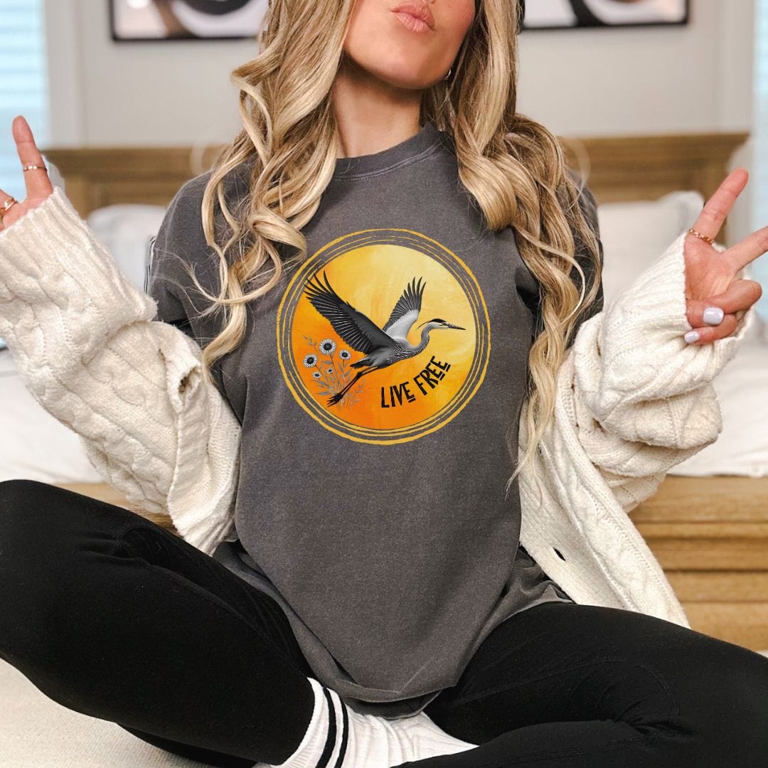 Live Free, Heron Vintage Style Tee