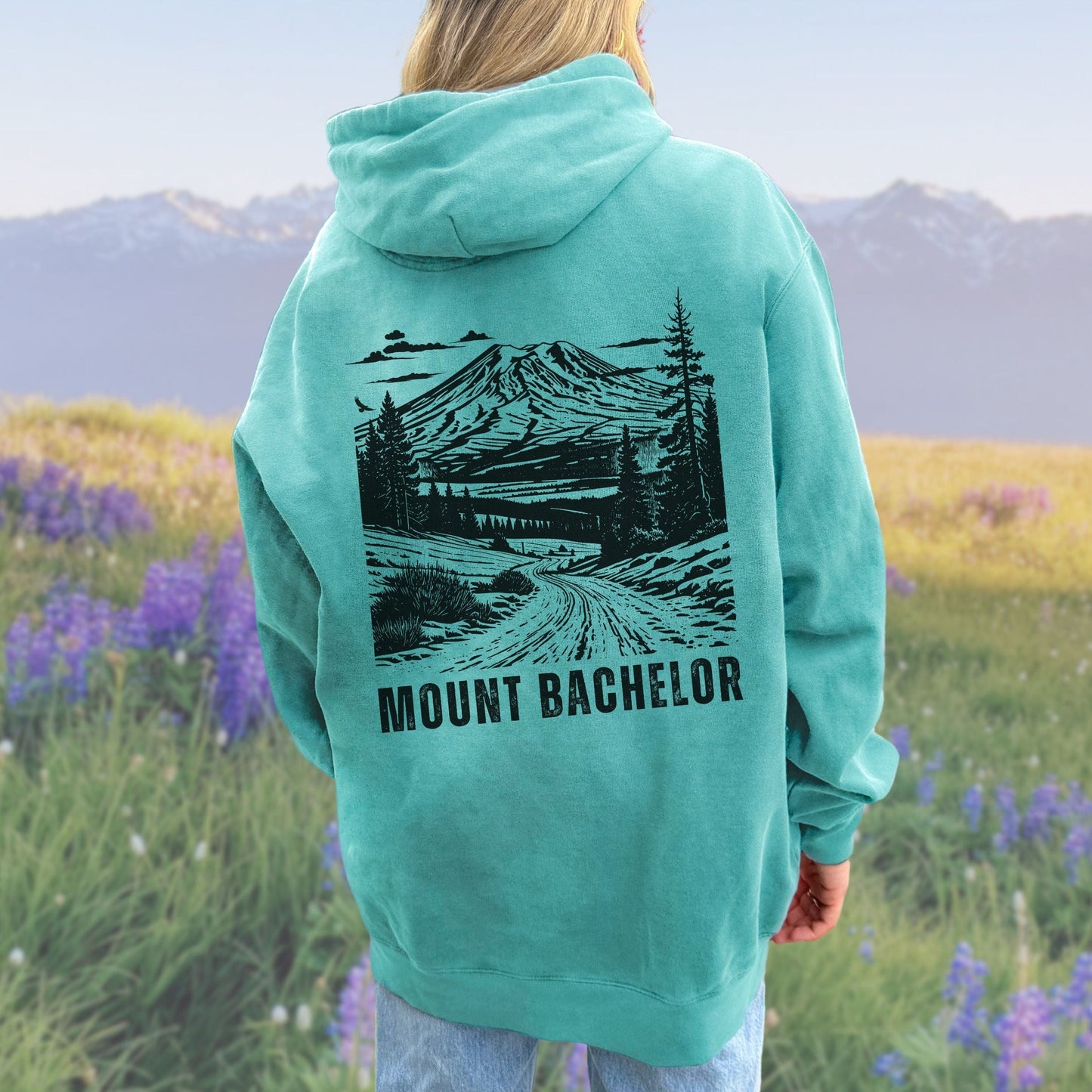Mount Bachelor, Oregon, Back Design, Vintage Style Hoodie