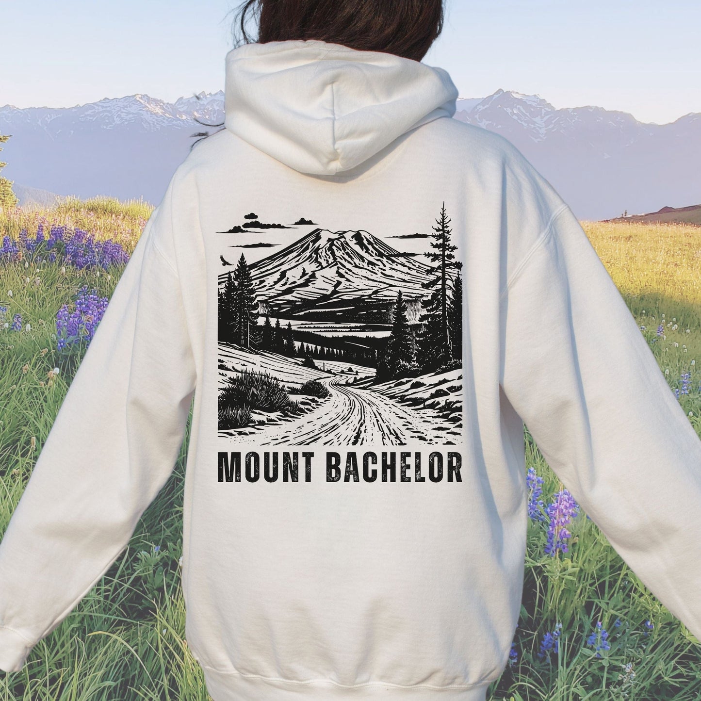 Mount Bachelor, Oregon, Back Design, Vintage Style Hoodie