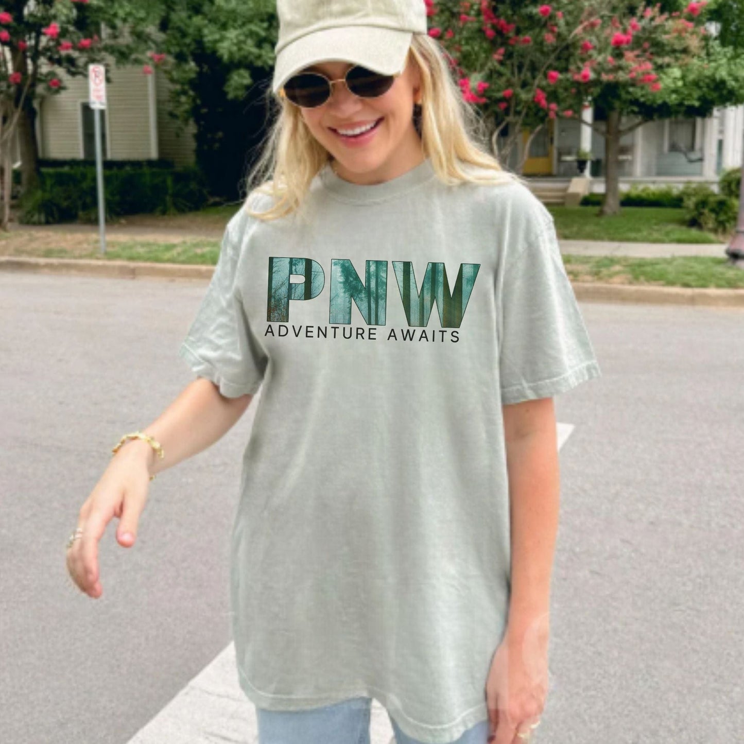 PNW Adventure Awaits, Vintage Style Tee