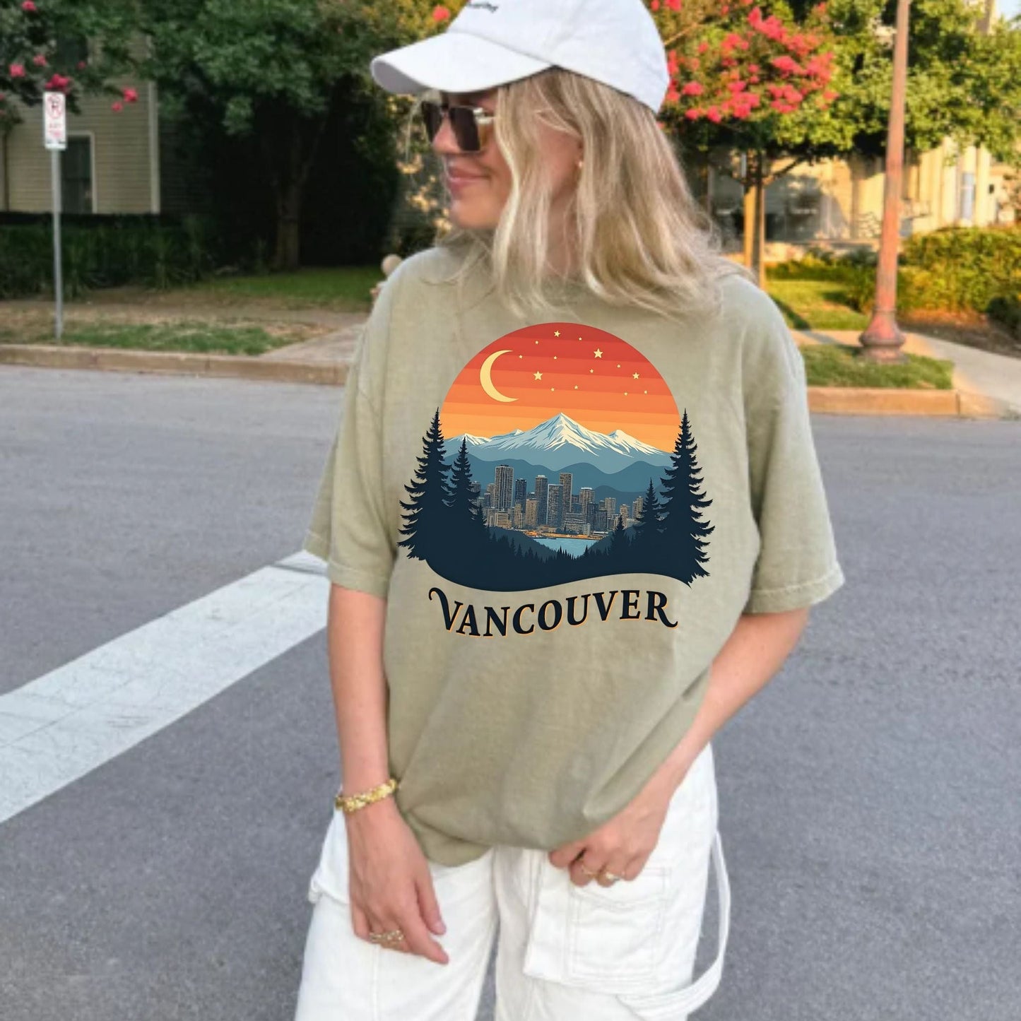 Mountain Glow Vancouver, Vintage Style Tee