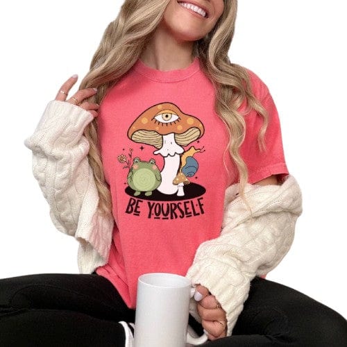 Be Yourself Mushroom, Vintage Style Tee