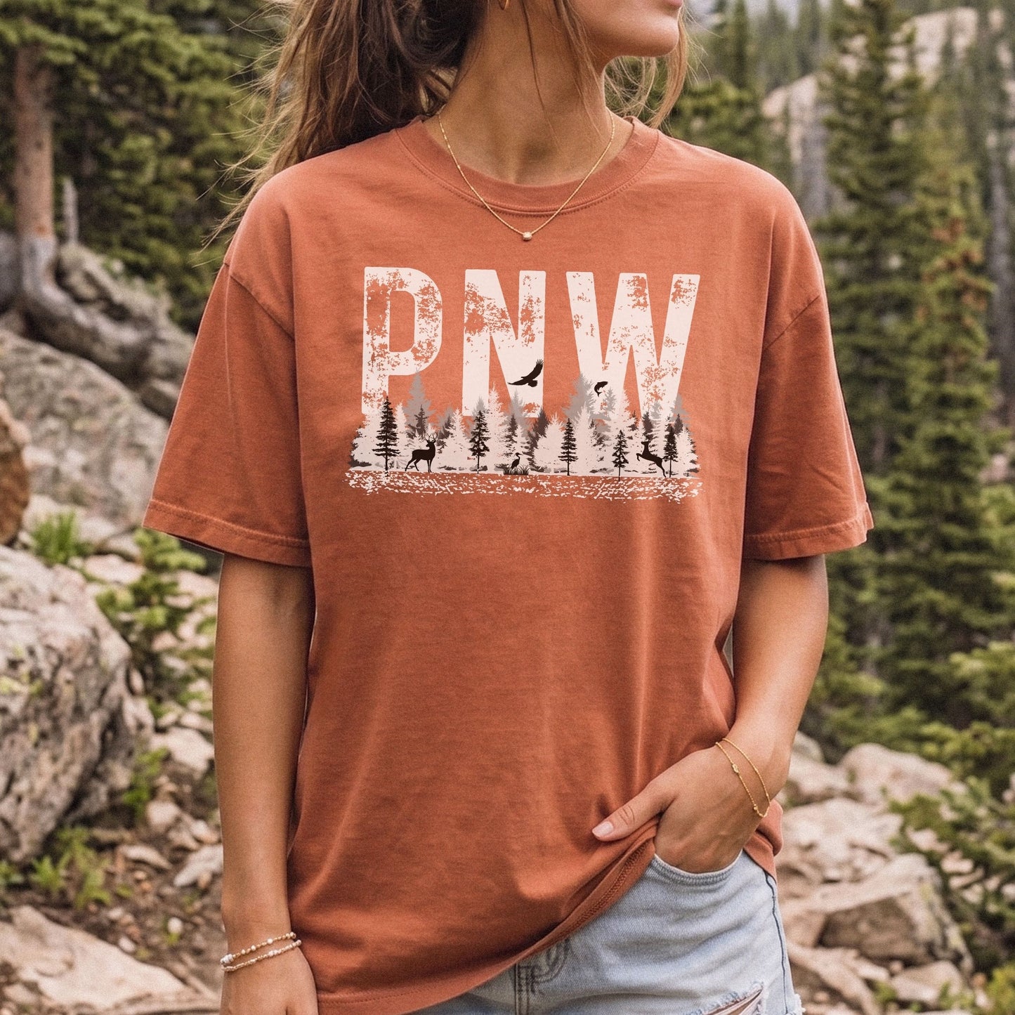 PNW Wildlife Shirt | Pacific Northwest Distressed Graphic Tee